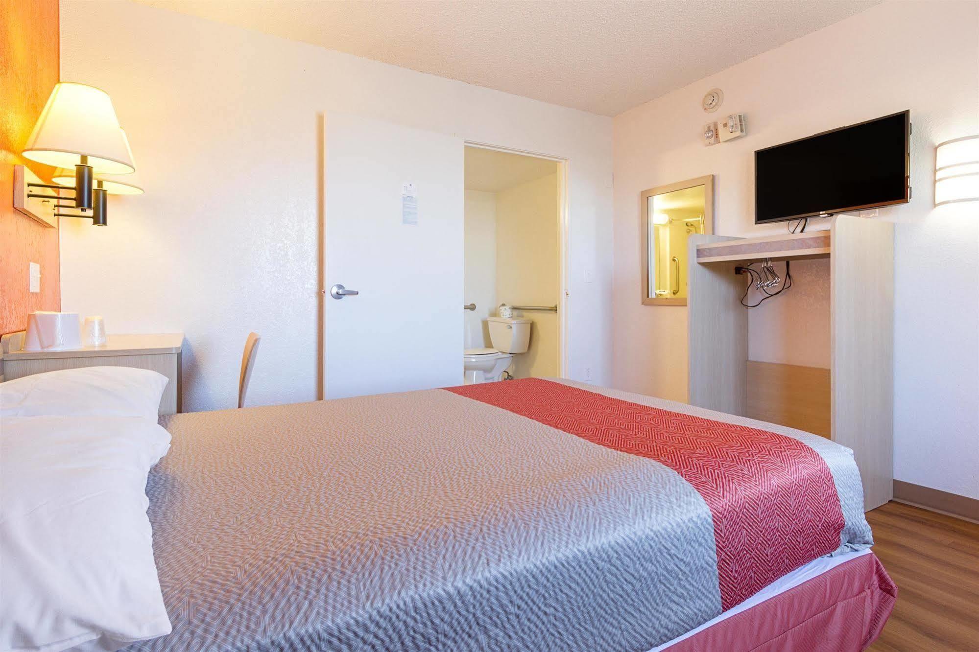 Motel 6-Mesa, Az - South מראה חיצוני תמונה