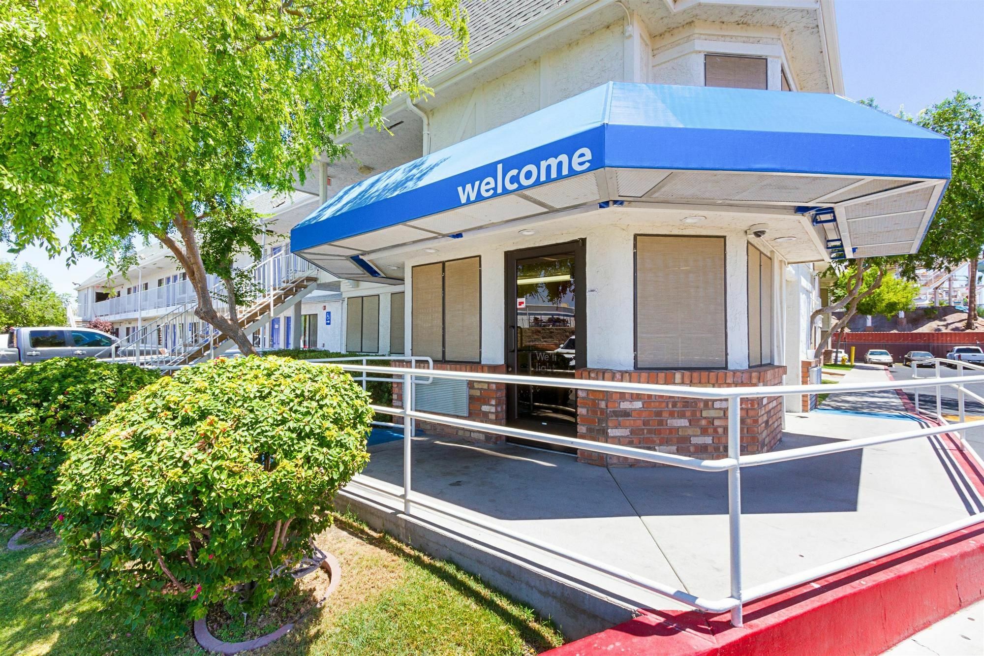 Motel 6-Mesa, Az - South מראה חיצוני תמונה