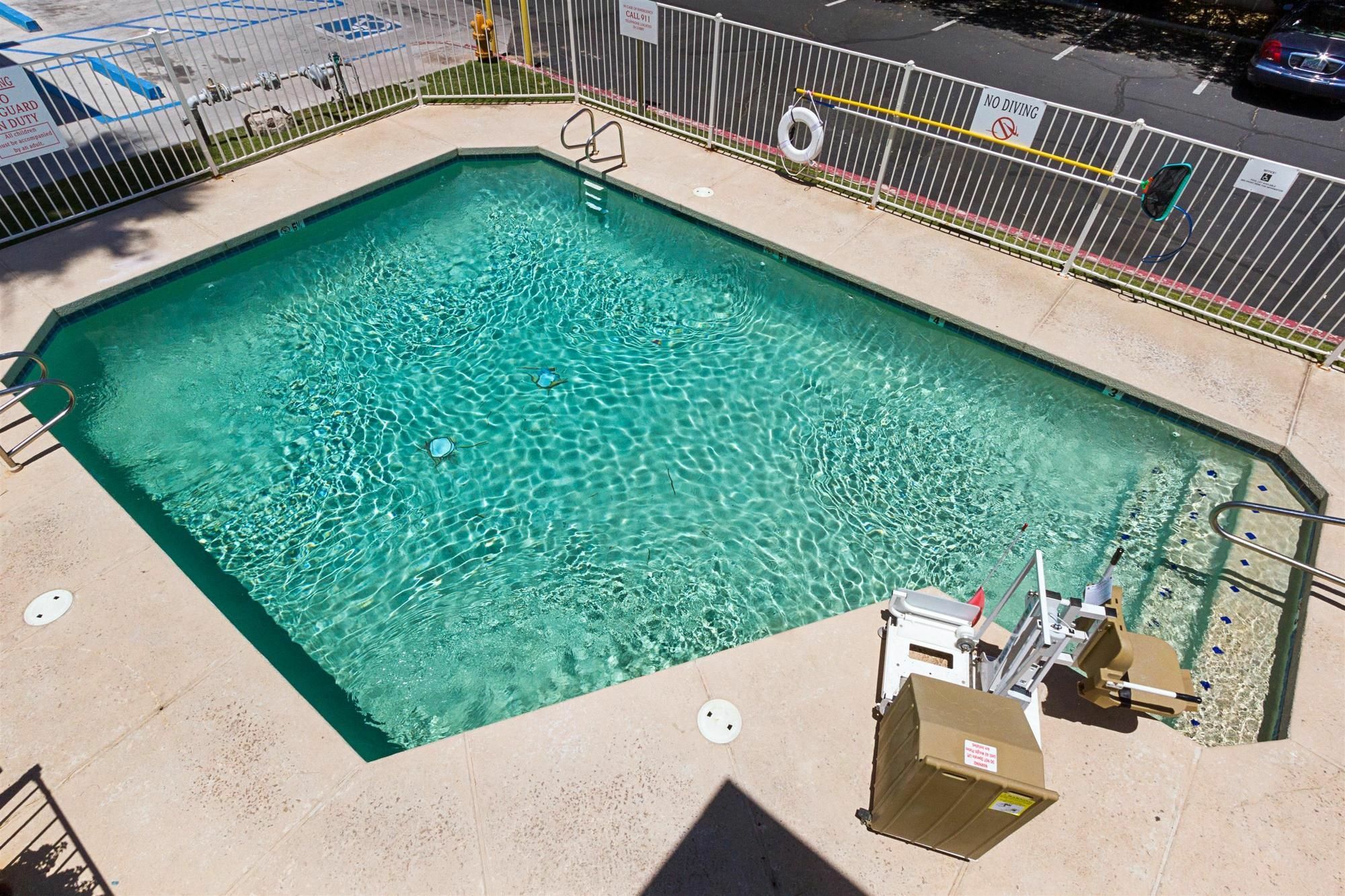 Motel 6-Mesa, Az - South מראה חיצוני תמונה